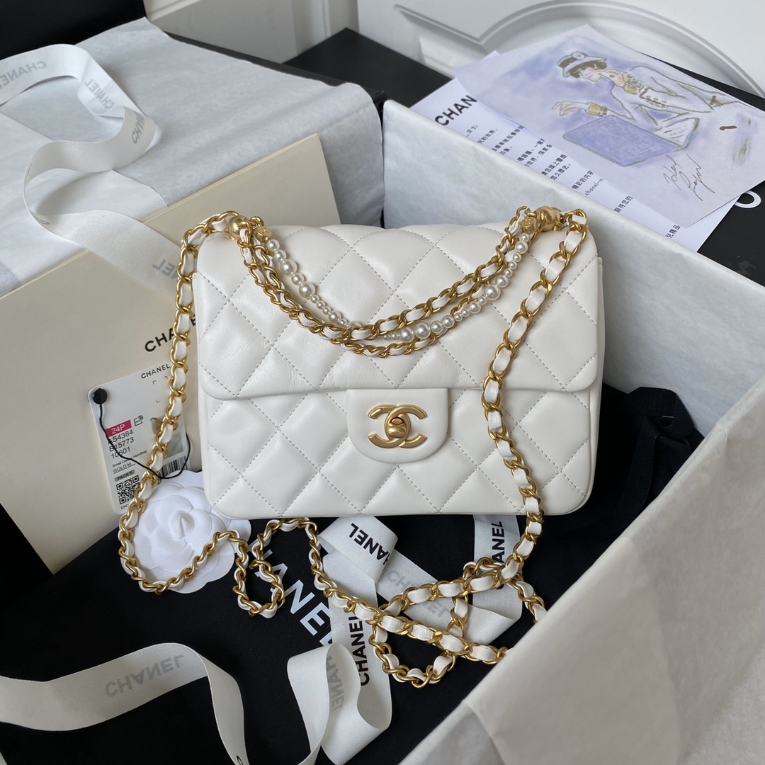 CHANEL 24P Pearl Chain Mini Bag AS4384 14.5x19.5x7.5cm