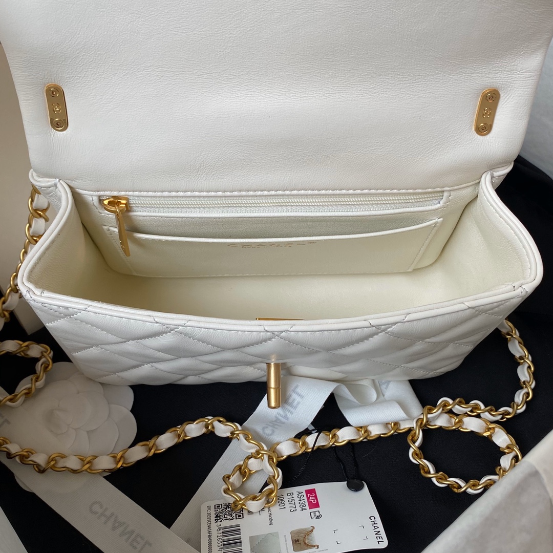 CHANEL 24P Pearl Chain Mini Bag AS4384 14.5x19.5x7.5cm