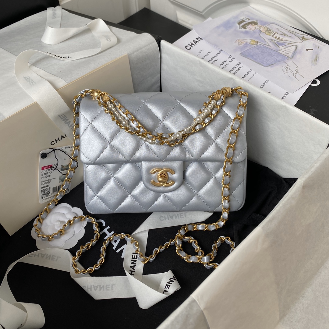 CHANEL 24P Pearl Chain Mini Bag AS4384 14.5x19.5x7.5cm