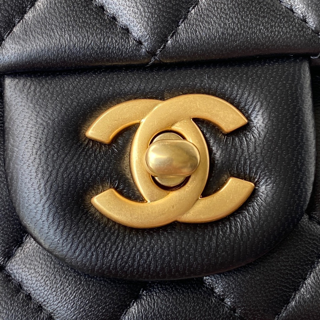 CHANEL Mini CF Handle Handbag AS2431 20x12x6cm