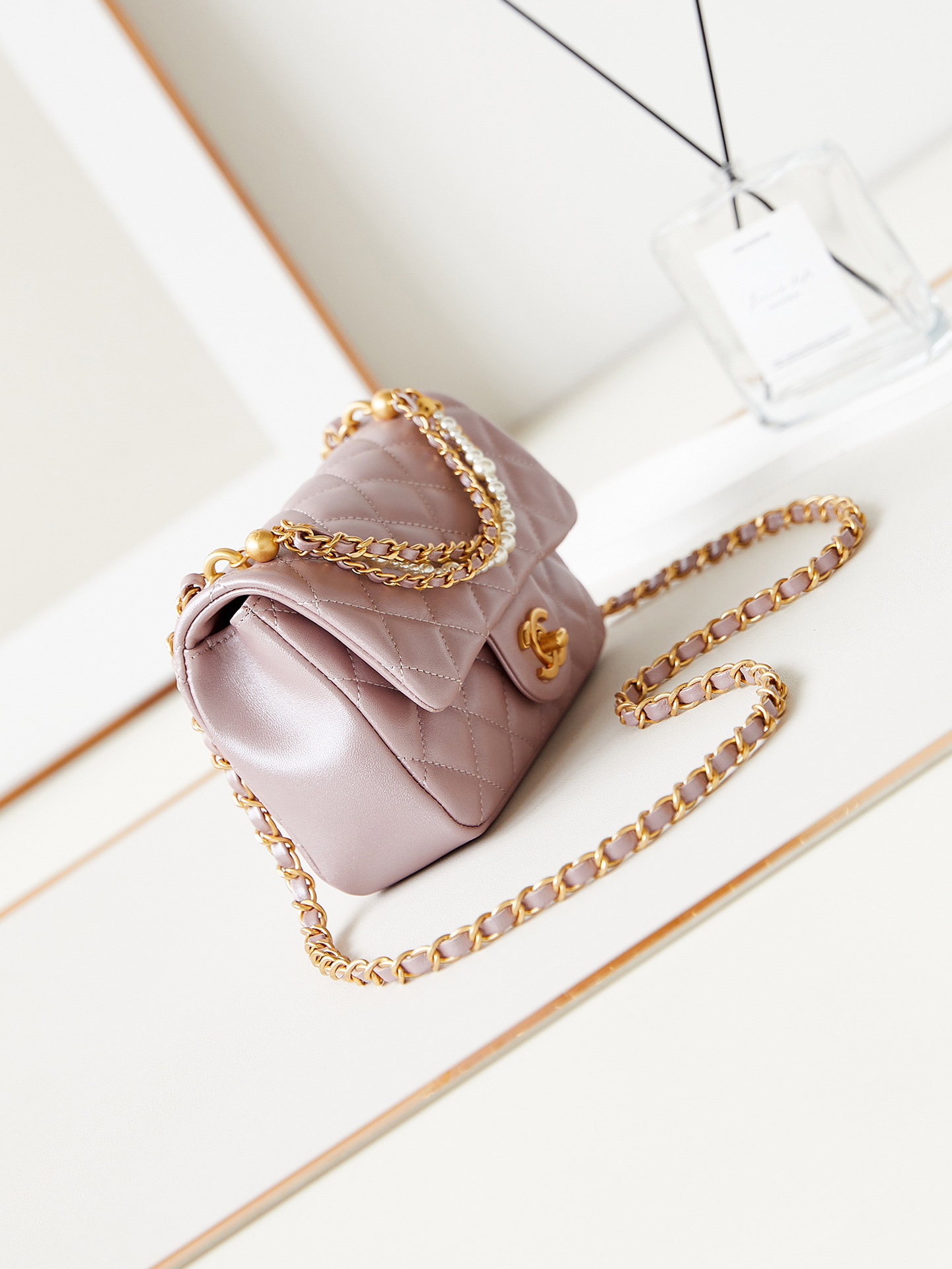 CHANEL 24P Pearl Square Fat T-Shirt Bag AS4385 12.5x17x5cm