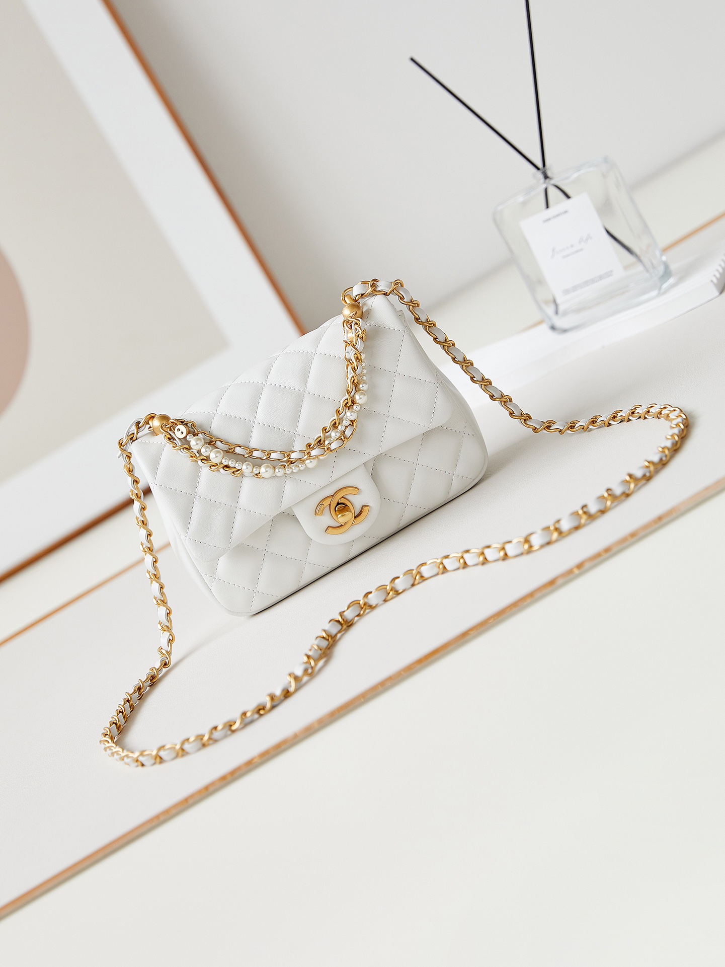 CHANEL 24P Pearl Square Fat T-Shirt Bag AS4385 12.5x17x5cm