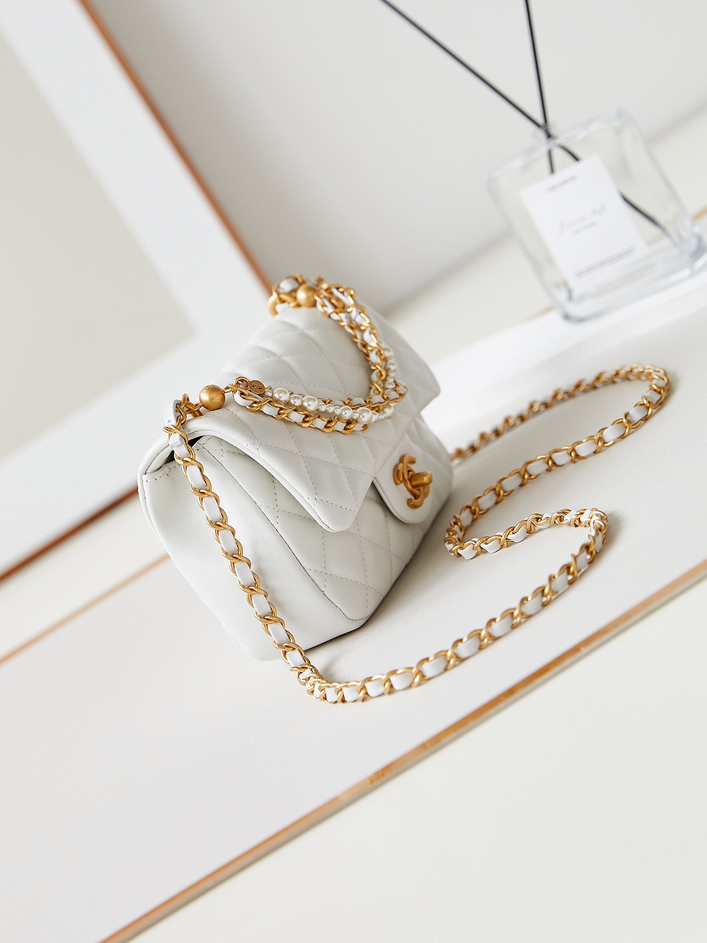 CHANEL 24P Pearl Square Fat T-Shirt Bag AS4385 12.5x17x5cm