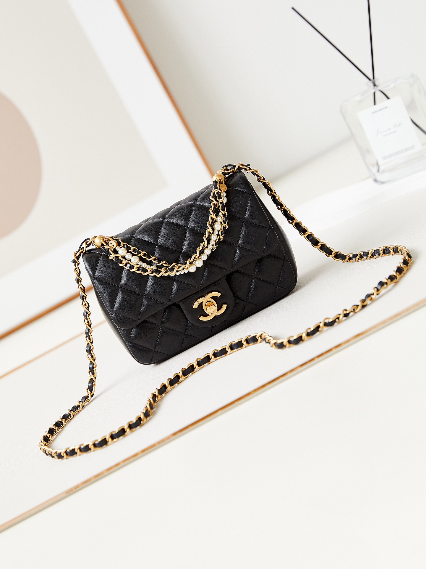 CHANEL 24P Pearl Square Fat T-Shirt Bag AS4385 12.5x17x5cm