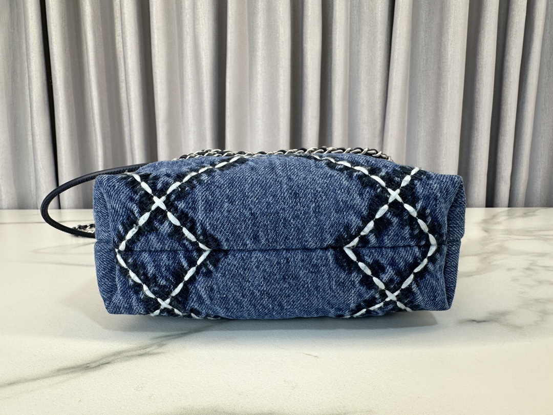 CHANEL 24P 22 Bag Mini Denim AS3980 19x20x6cm