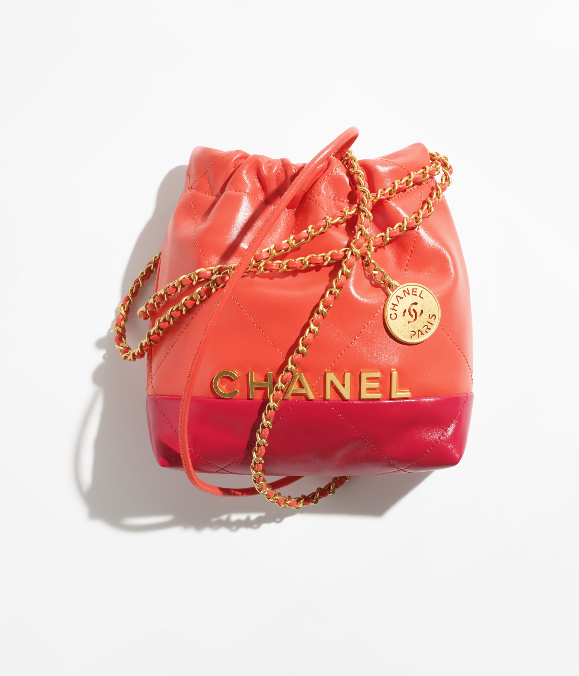 CHANEL 22 Mini HandbagRef. AS3980 B16647 NY222