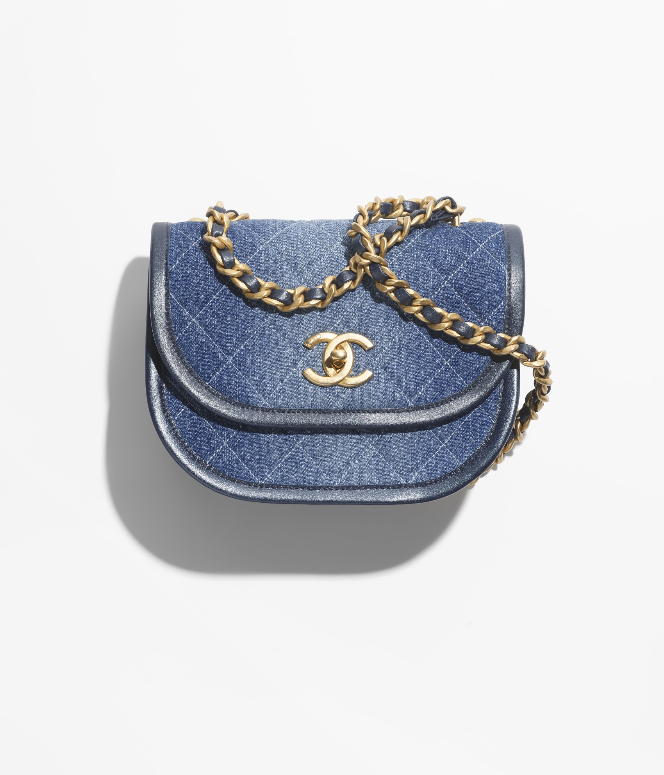 CHANEL Small Messenger BagRef. AS4850 B16714 NX158