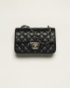 CHANEL Mini Classic HandbagRef. A69900 Y04059 94305