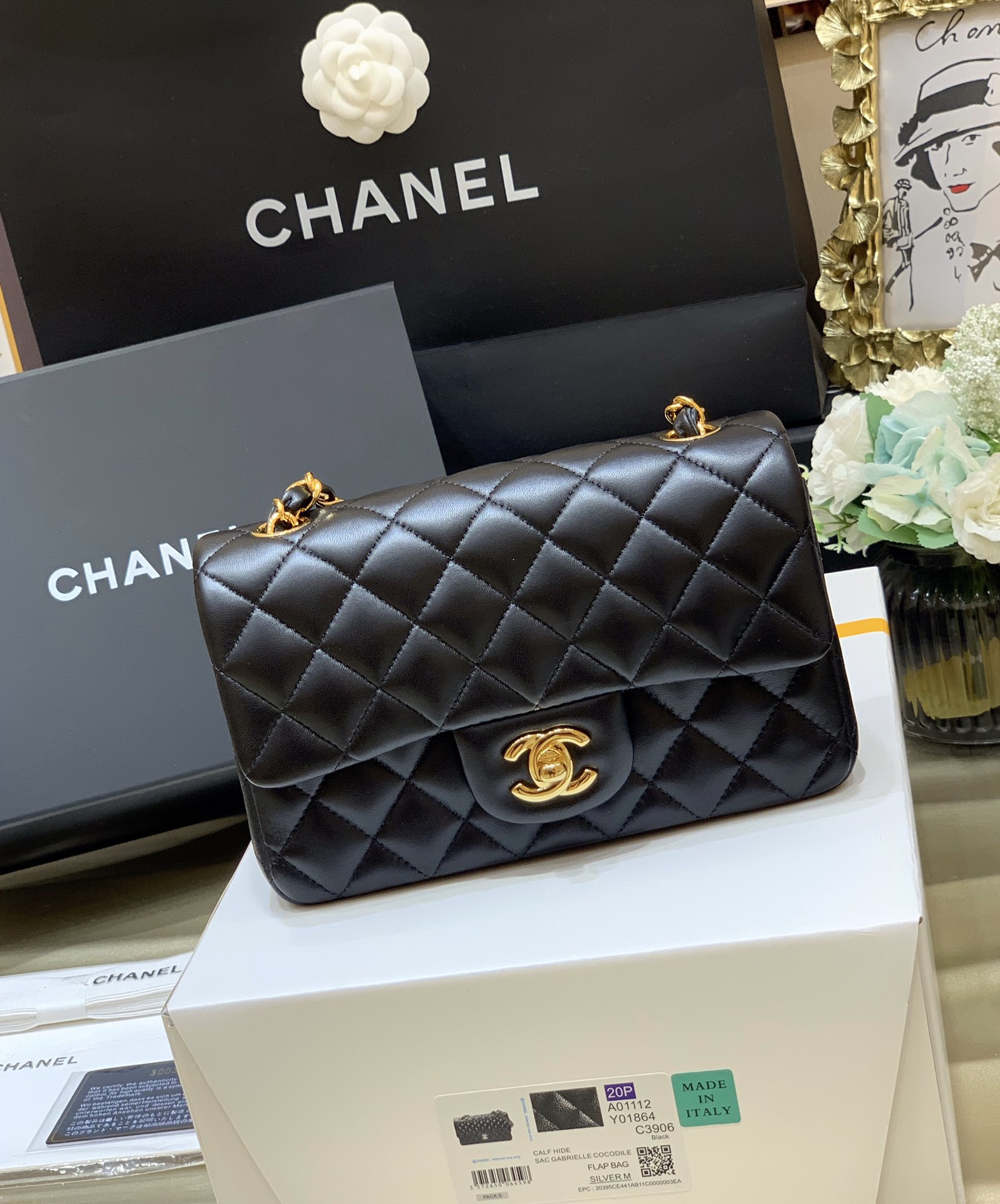 CHANEL Mini Classic HandbagRef. A69900 Y04059 94305