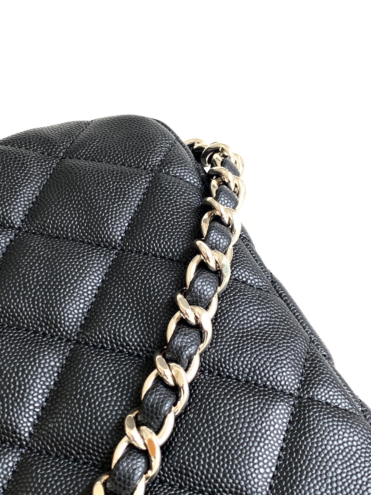 CHANEL Small Hobo BagRef. AS4320 B15551 94305