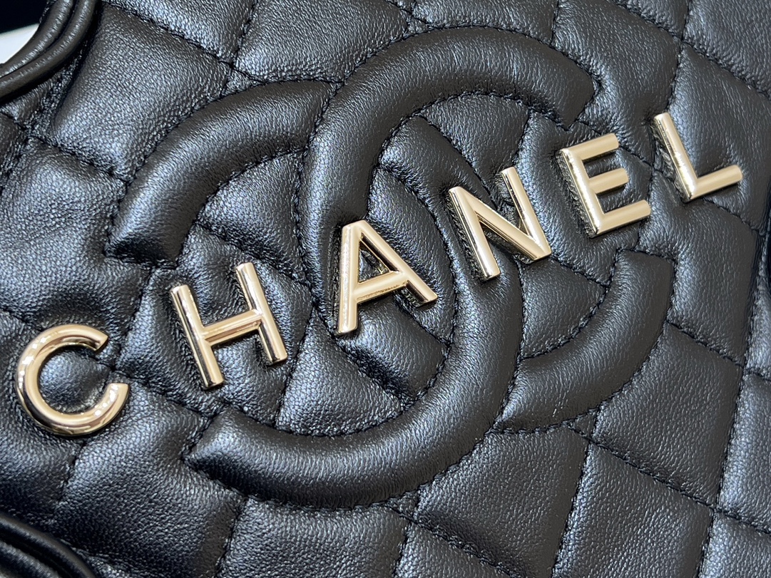 CHANEL Star HandbagRef. AS4579 B15143 94305