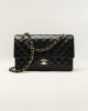 CHANEL Classic 11.12 HandbagRef. A01112 Y01295 94305