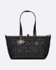 DIOR Medium Dior Toujours Bag M2821OSHJ_M900