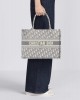 DIOR Medium Dior Book Tote M1296ZRIW_M20I