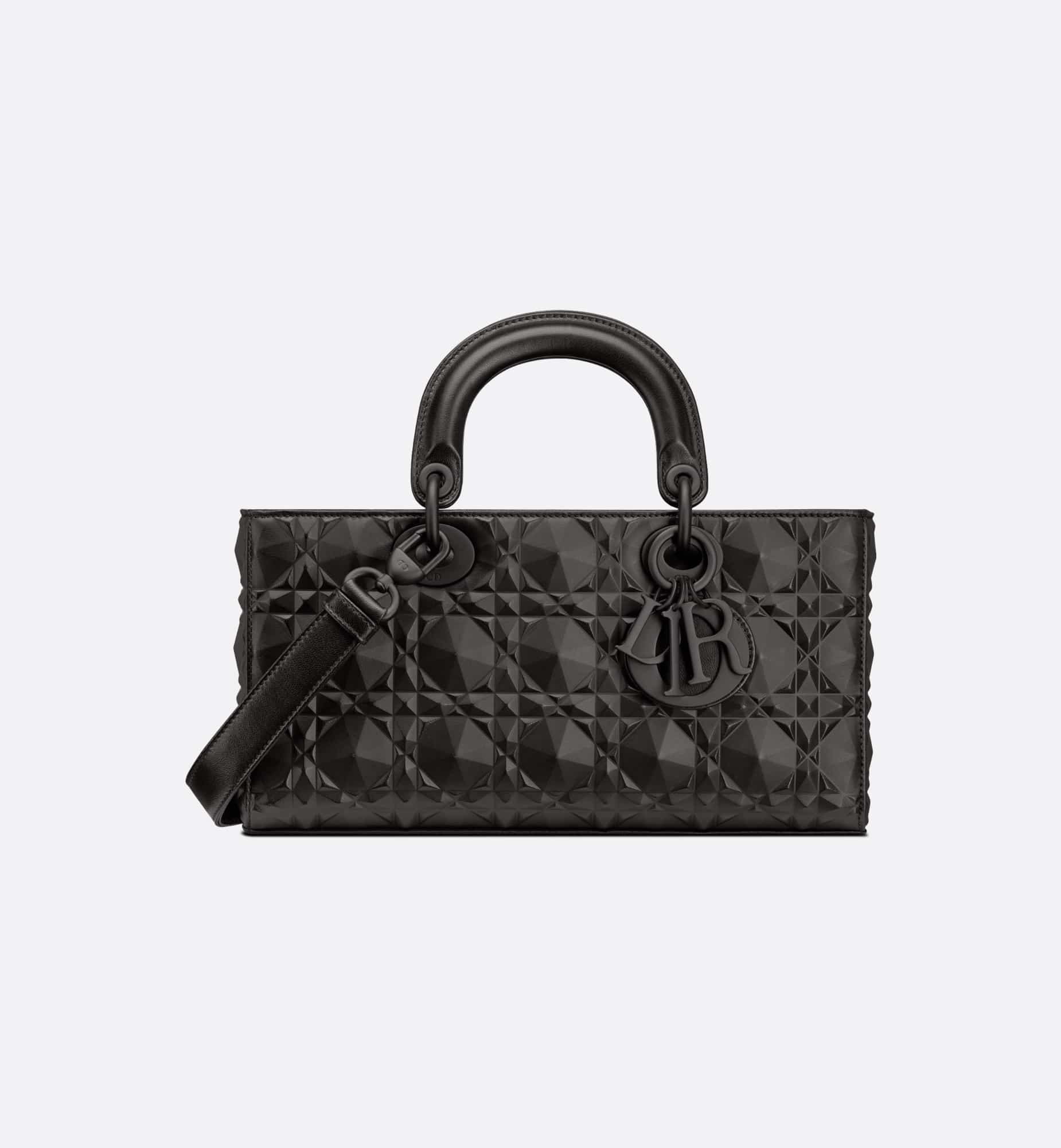 DIOR Medium Lady D-Joy Bag M0540SNEA_M900