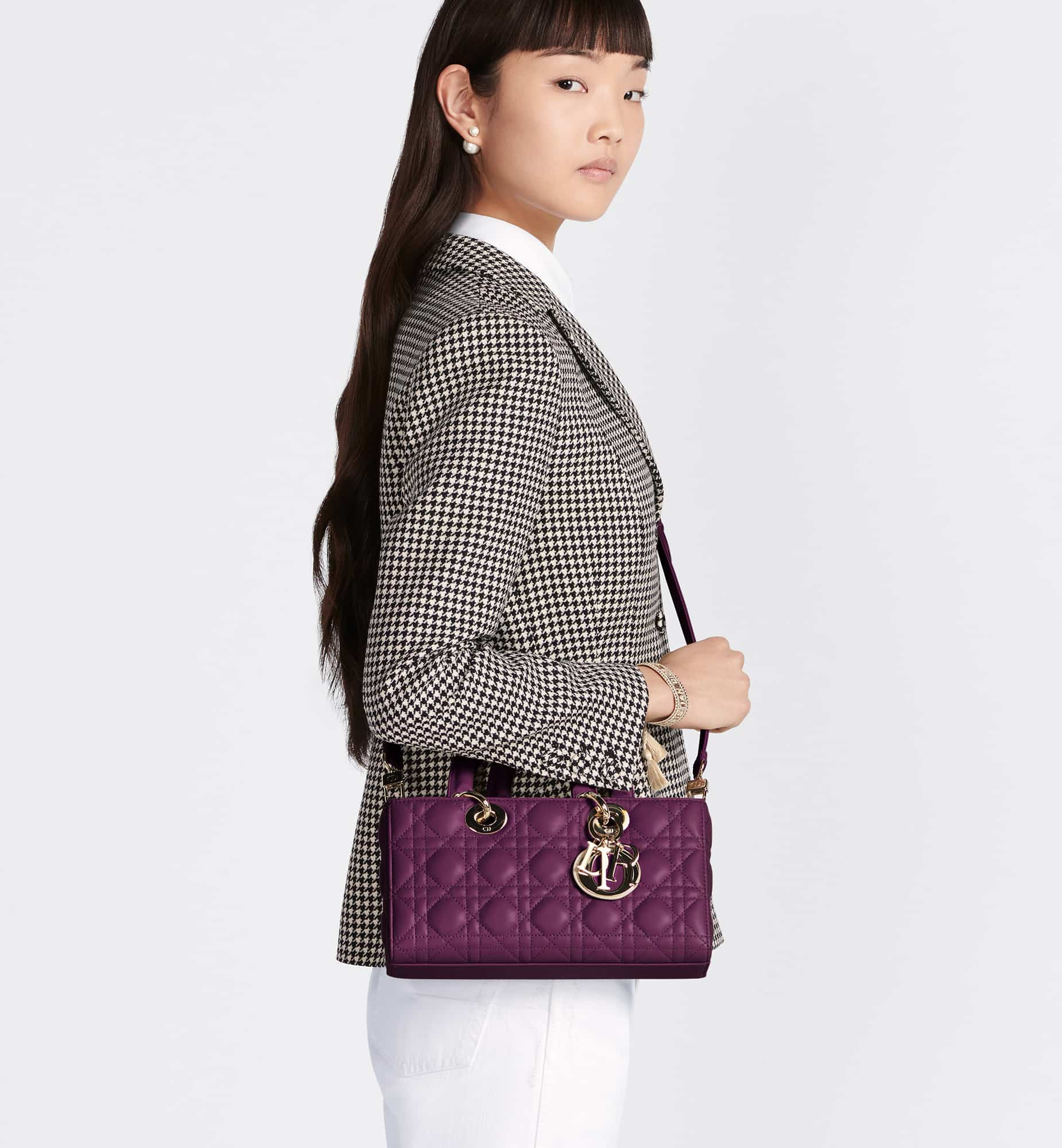 DIOR Medium Lady D-Joy Bag M0540ONGE_M27V