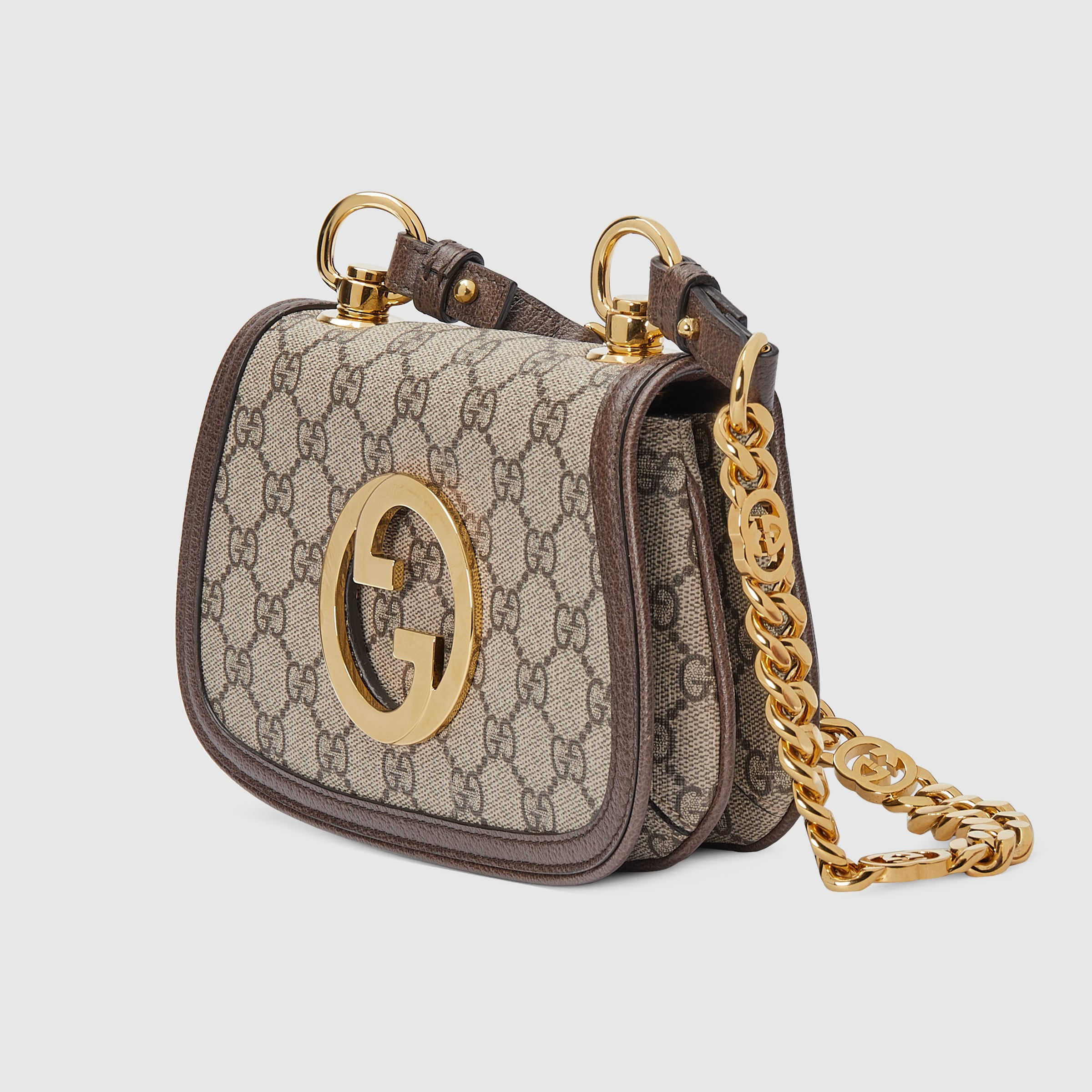 Gucci Blondie mini shoulder bag Style ‎724645 K9GSG 8367