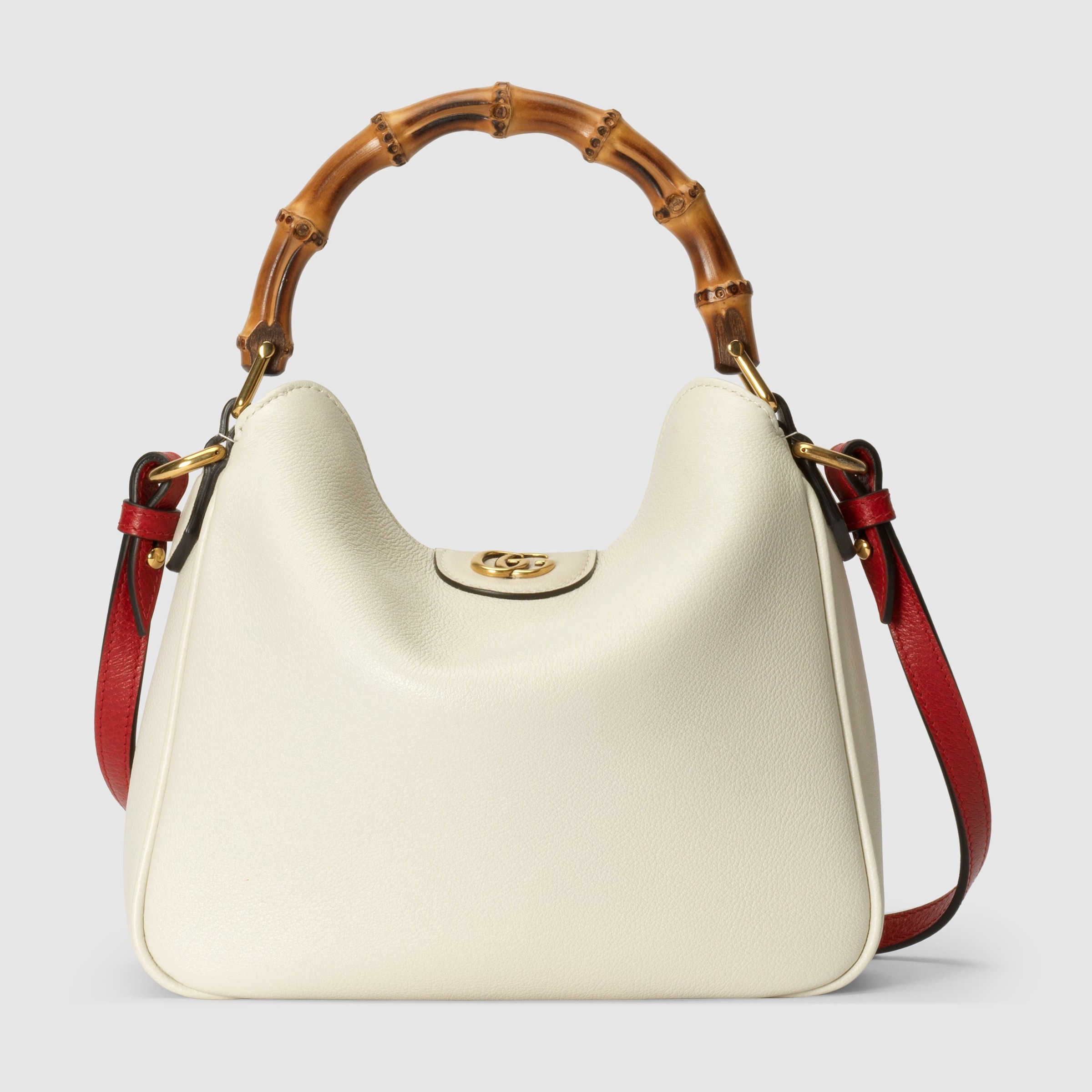 Gucci Diana small shoulder bag Style ‎746251 UAAAY 9043