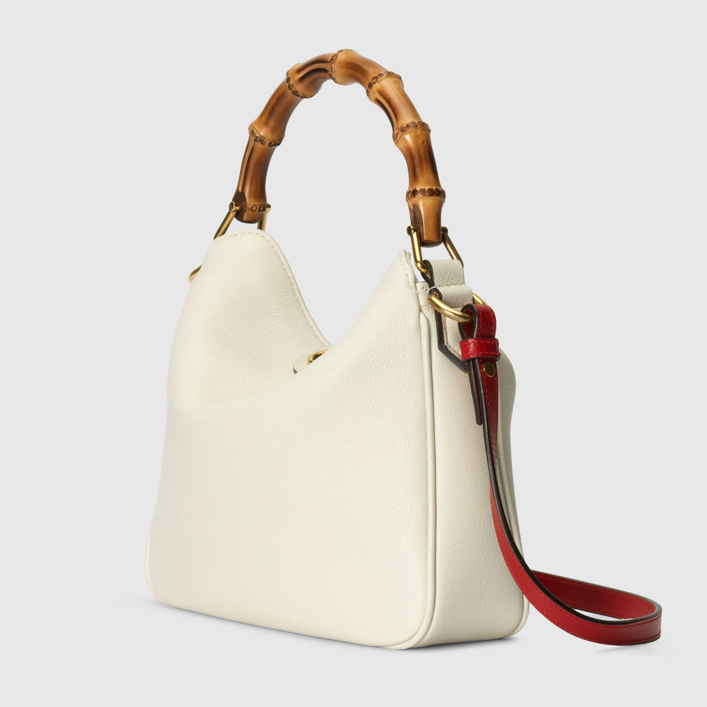 Gucci Diana small shoulder bag Style ‎746251 UAAAY 9043