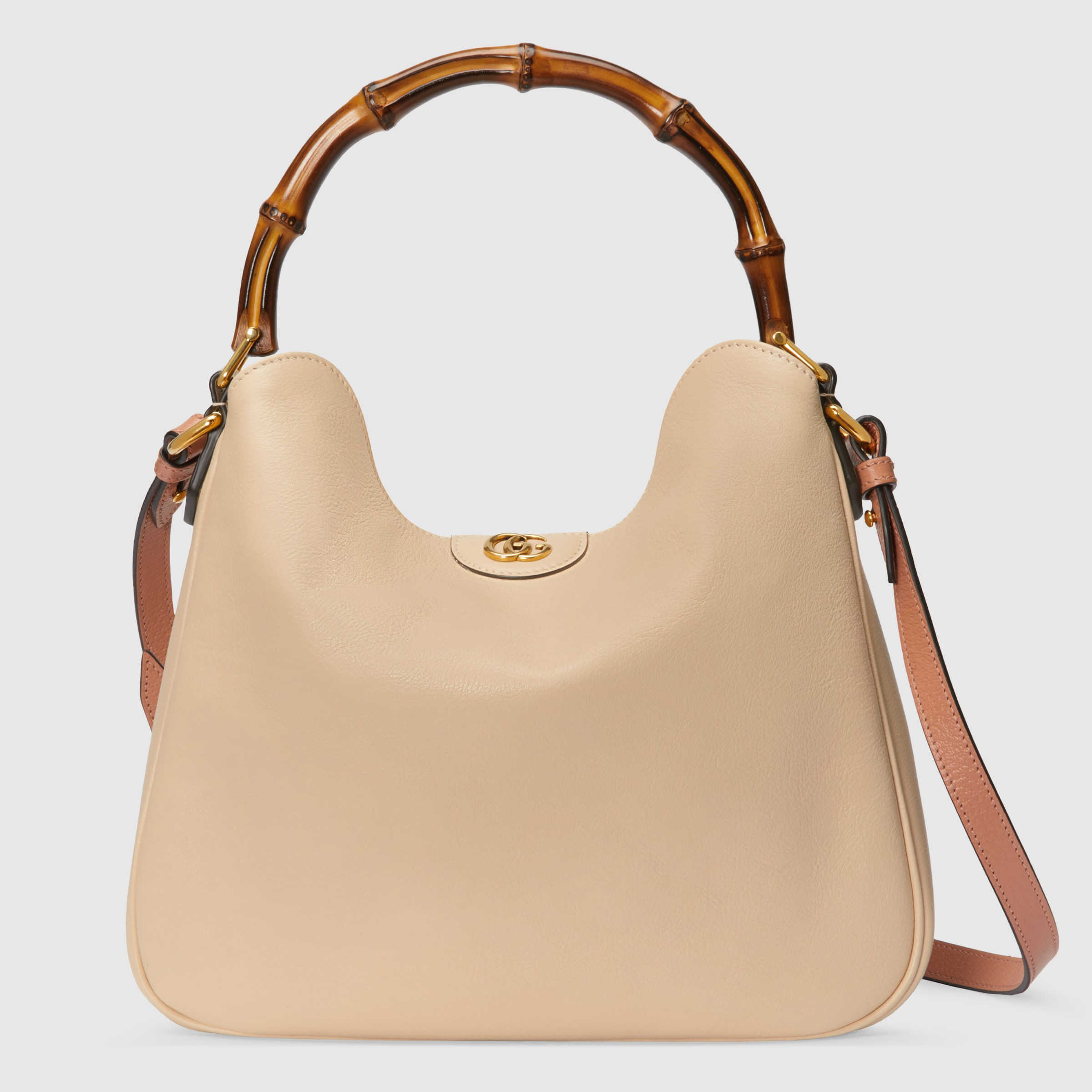 Gucci Diana medium shoulder bag Style ‎746124 UAAAY 5742