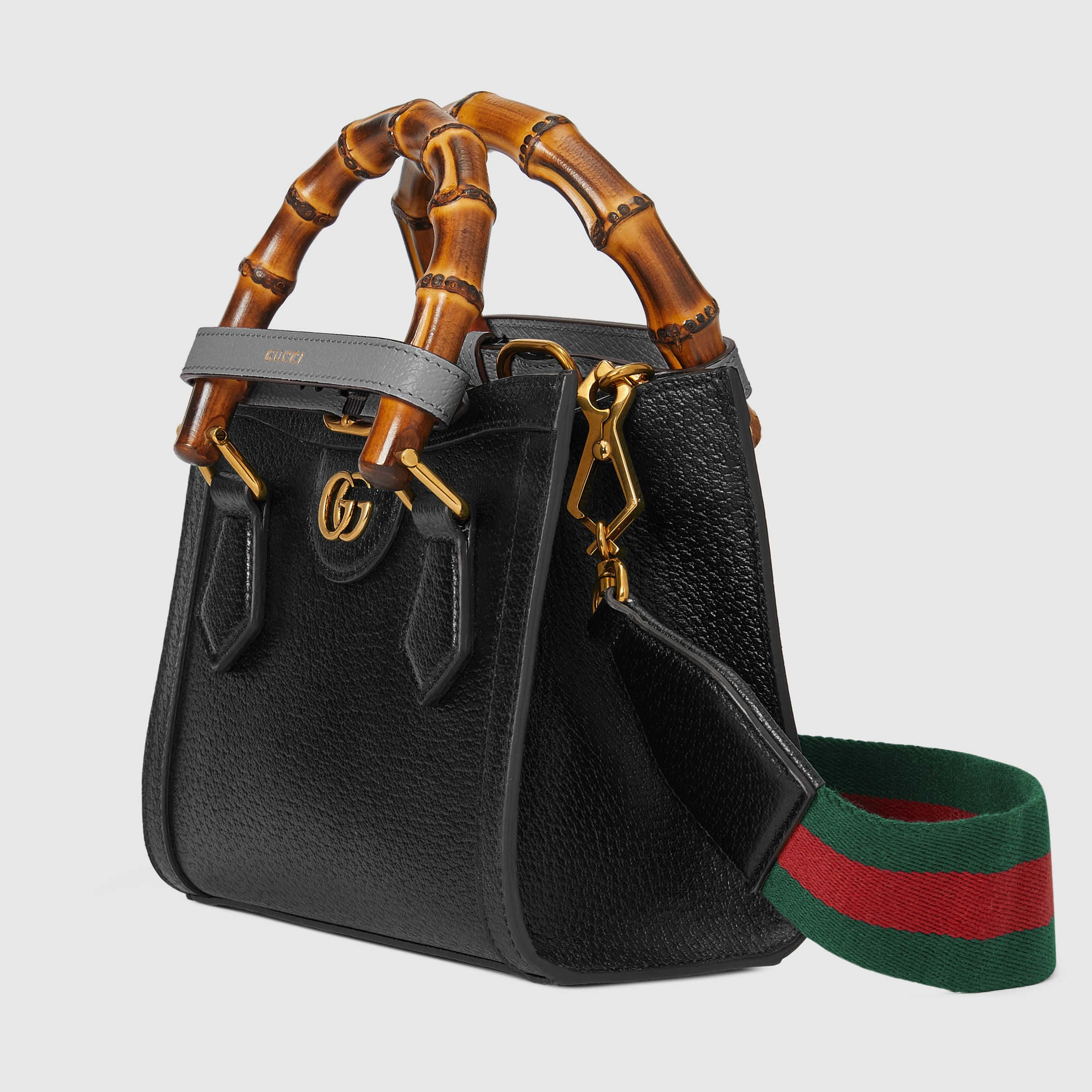 Gucci Diana mini tote bag Style ‎702732 U3ZDT 1073