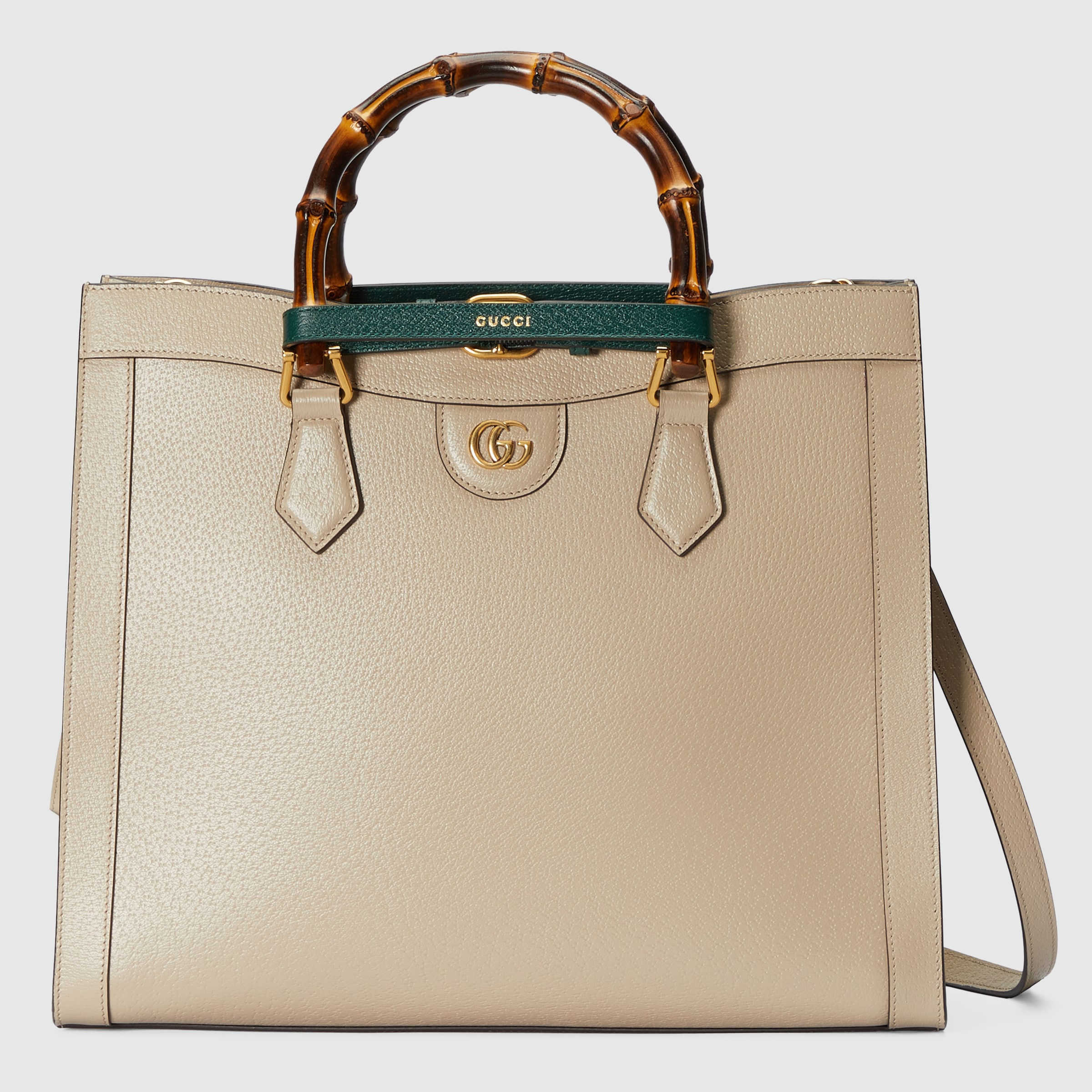 Gucci Diana medium tote bag Style ‎678842 U3ZDT 9982