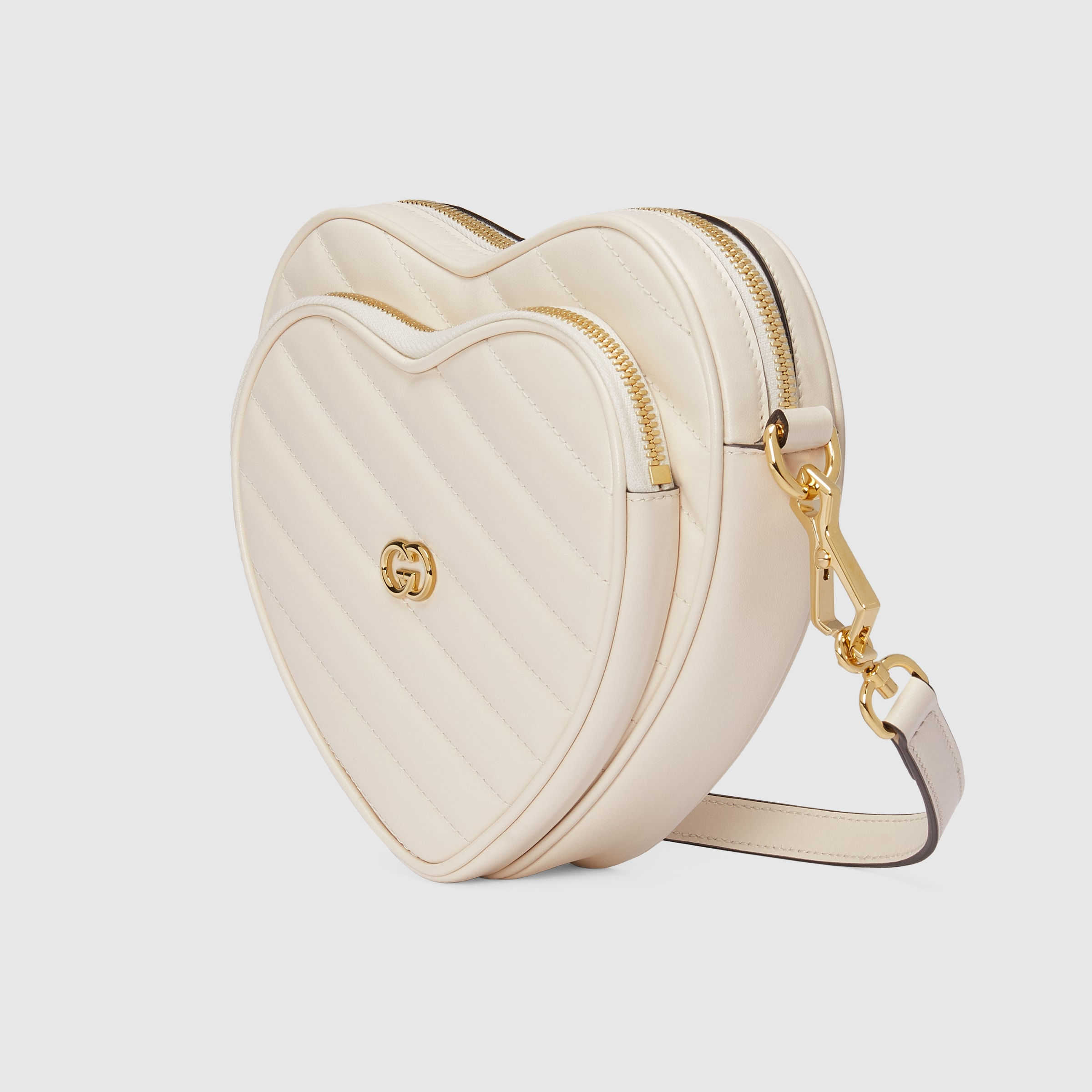 Gucci Interlocking G mini heart shoulder bag Style ‎751628 AACCL 9022