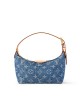 Louis Vuitton M82949 Hills Pochette