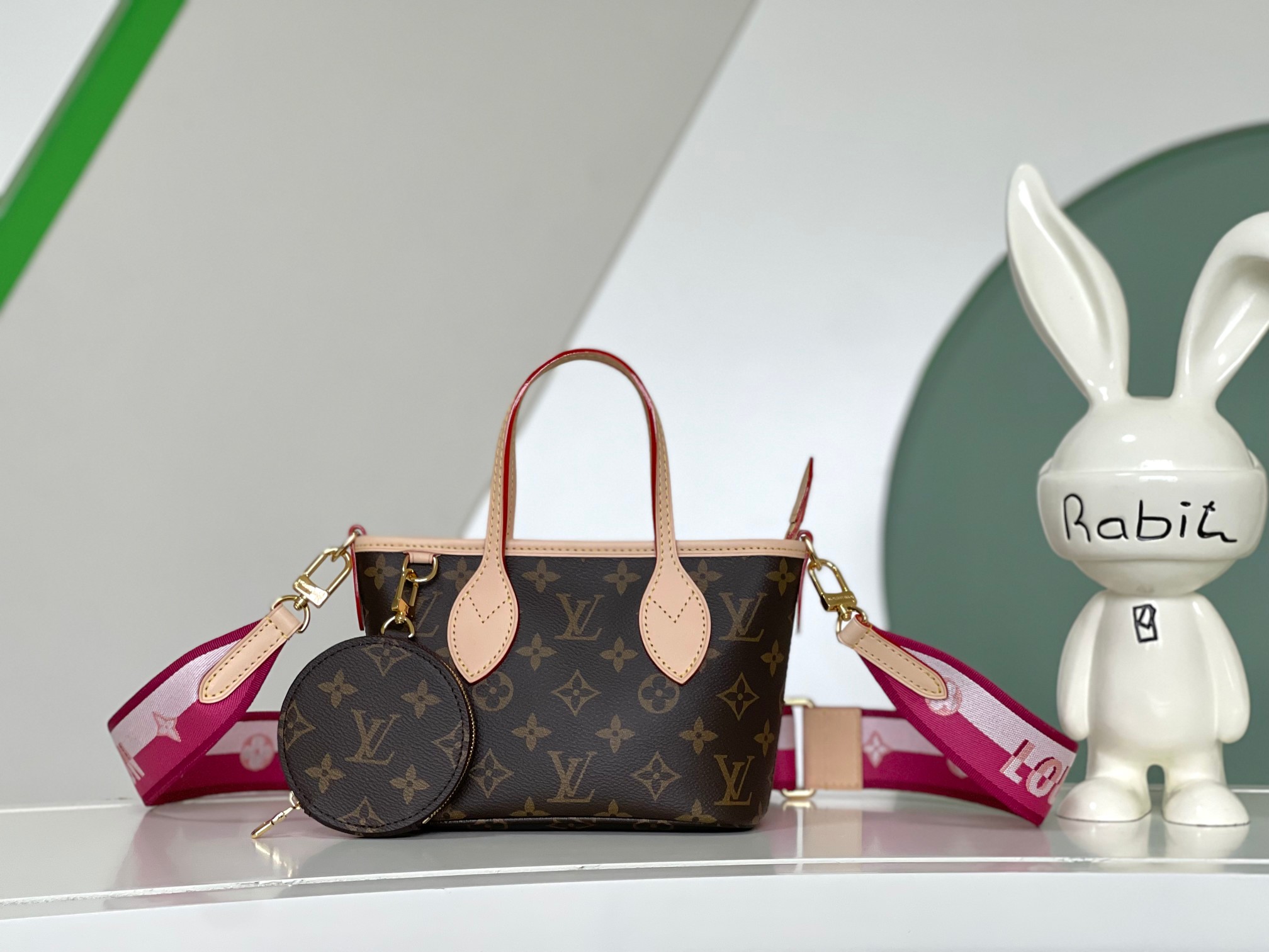 Louis Vuitton M46786 Neverfull BB (2)