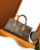 Louis Vuitton M46653 OnTheGo East West (3)