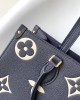 Louis Vuitton M47084 OnTheGo MM (3)