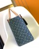 Louis Vuitton M46871 OnTheGo MM (7)