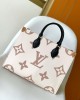 Louis Vuitton M46912 OnTheGo MM (9)