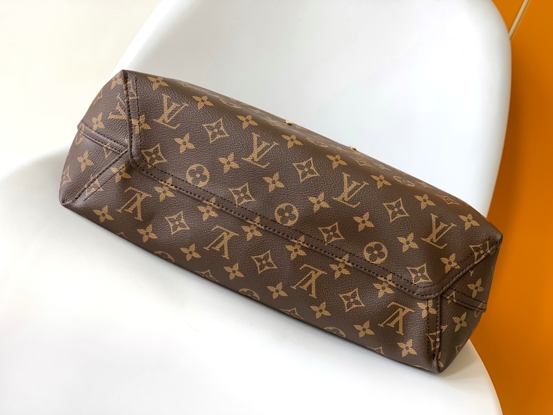 Louis Vuitton M46817 Atlantis GM