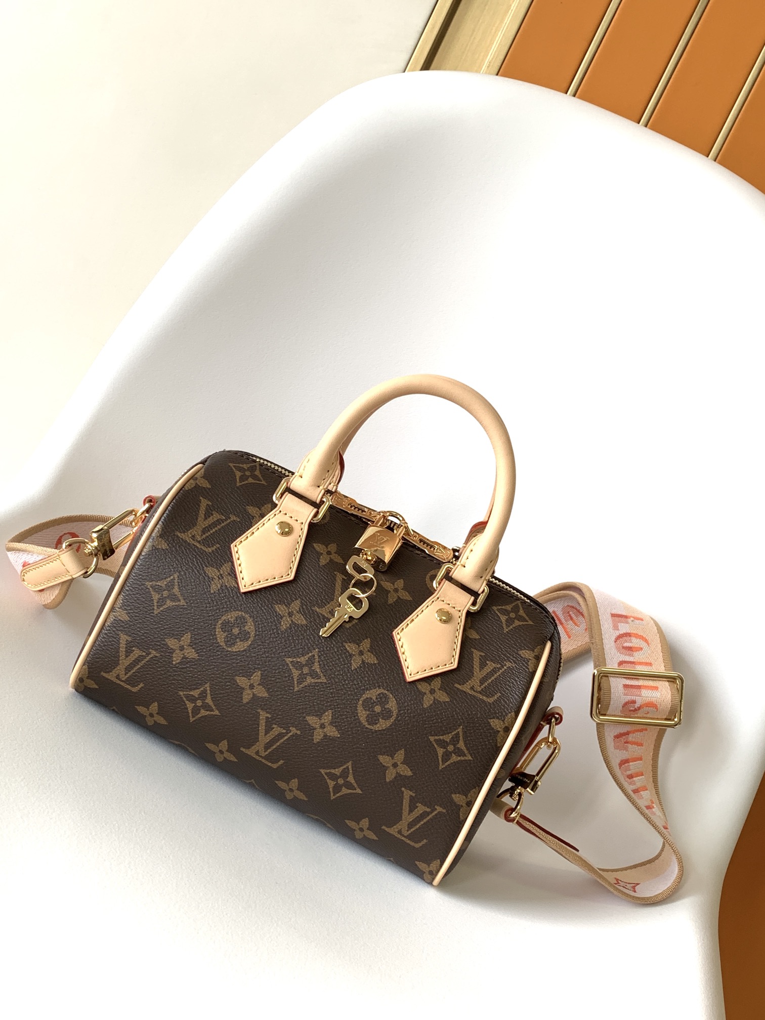 Louis Vuitton M46594 Speedy Bandoulière 20 (3)