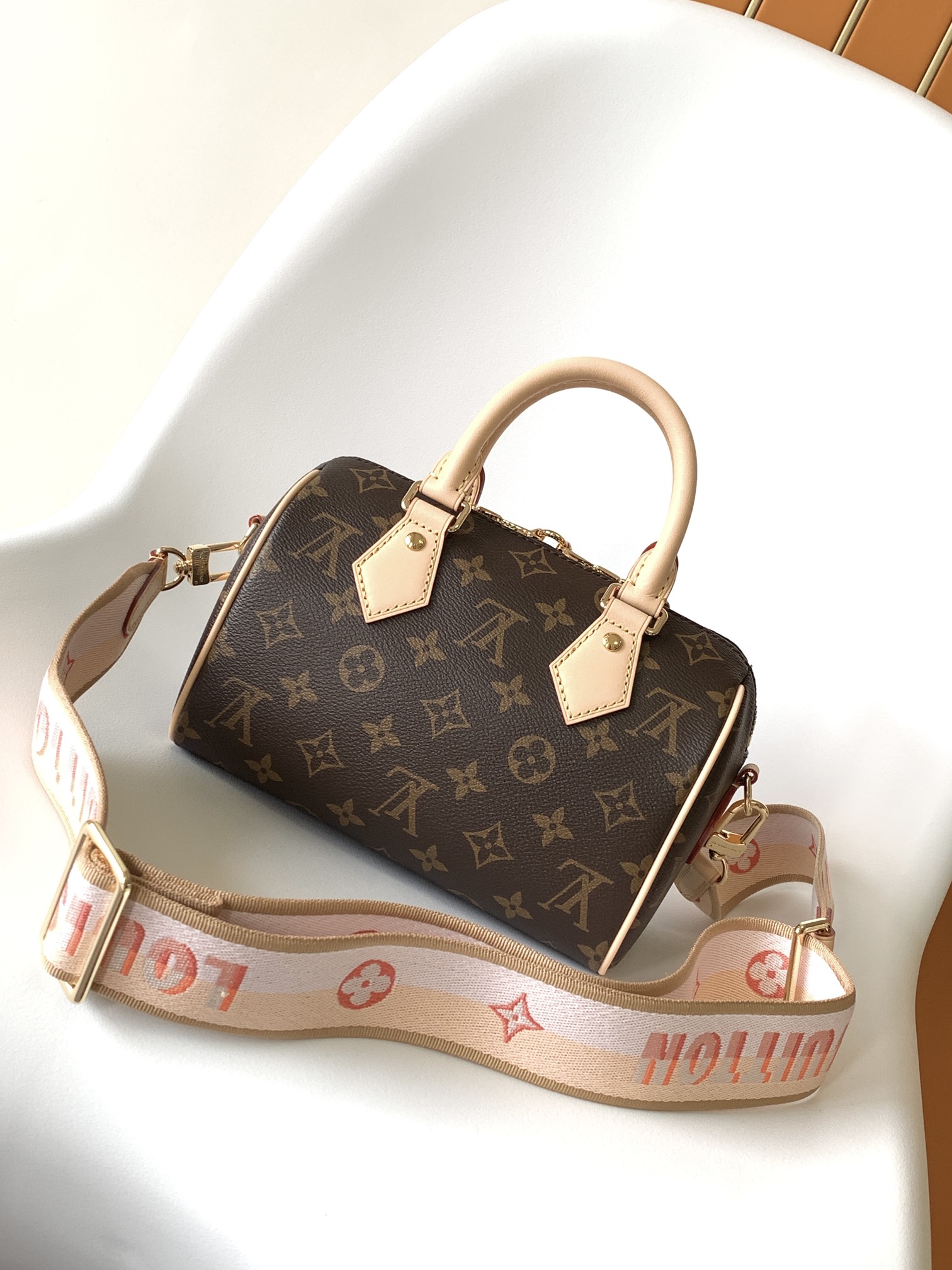 Louis Vuitton M46594 Speedy Bandoulière 20 (3)