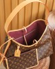 Louis Vuitton M46197 CarryAll MM (2)