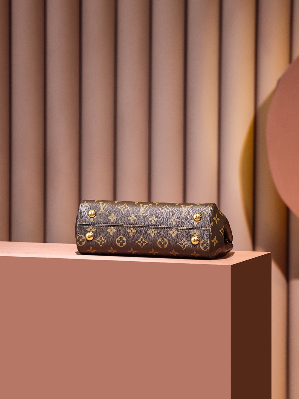 Louis Vuitton M46372 Cluny BB