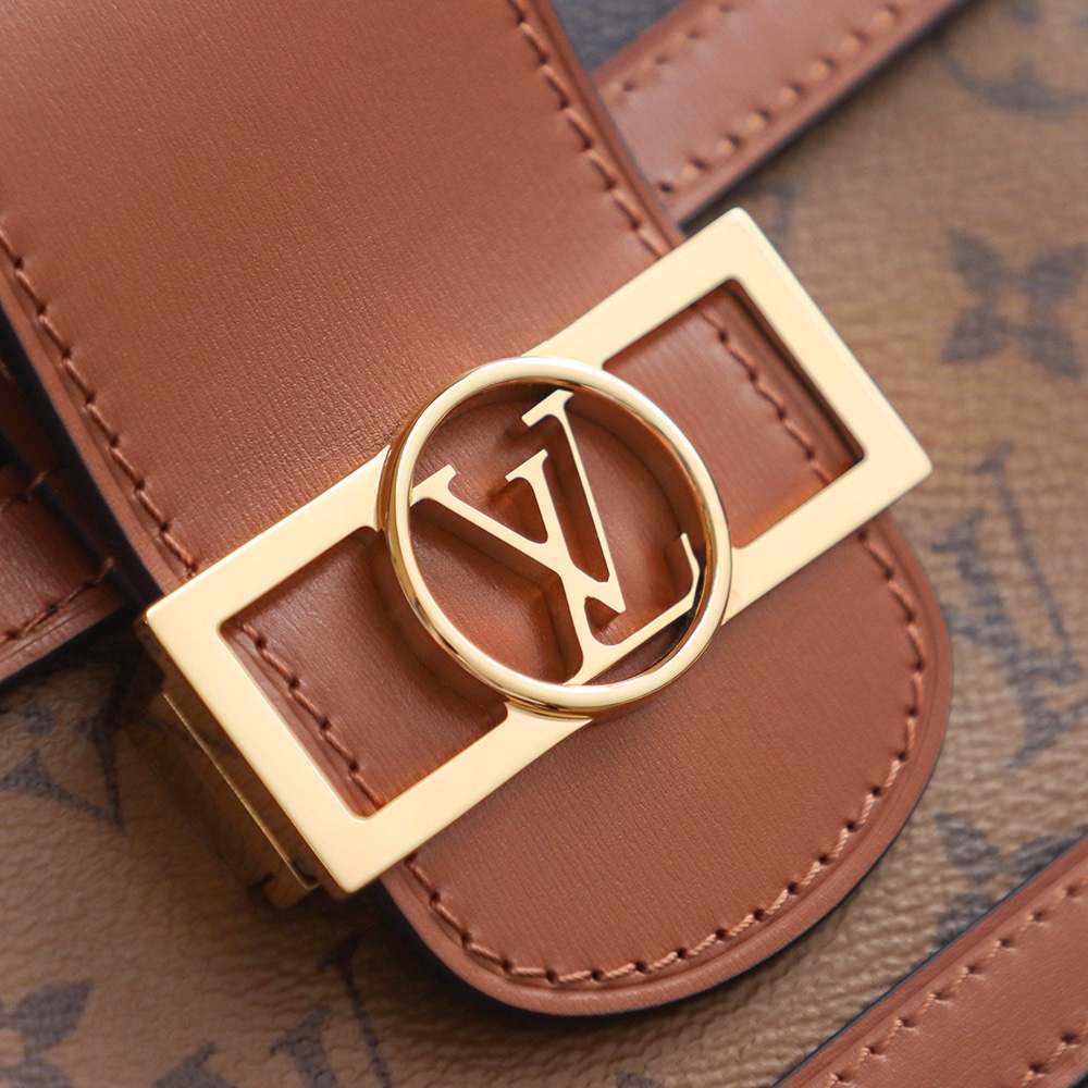 Louis Vuitton M45958 Dauphine MM