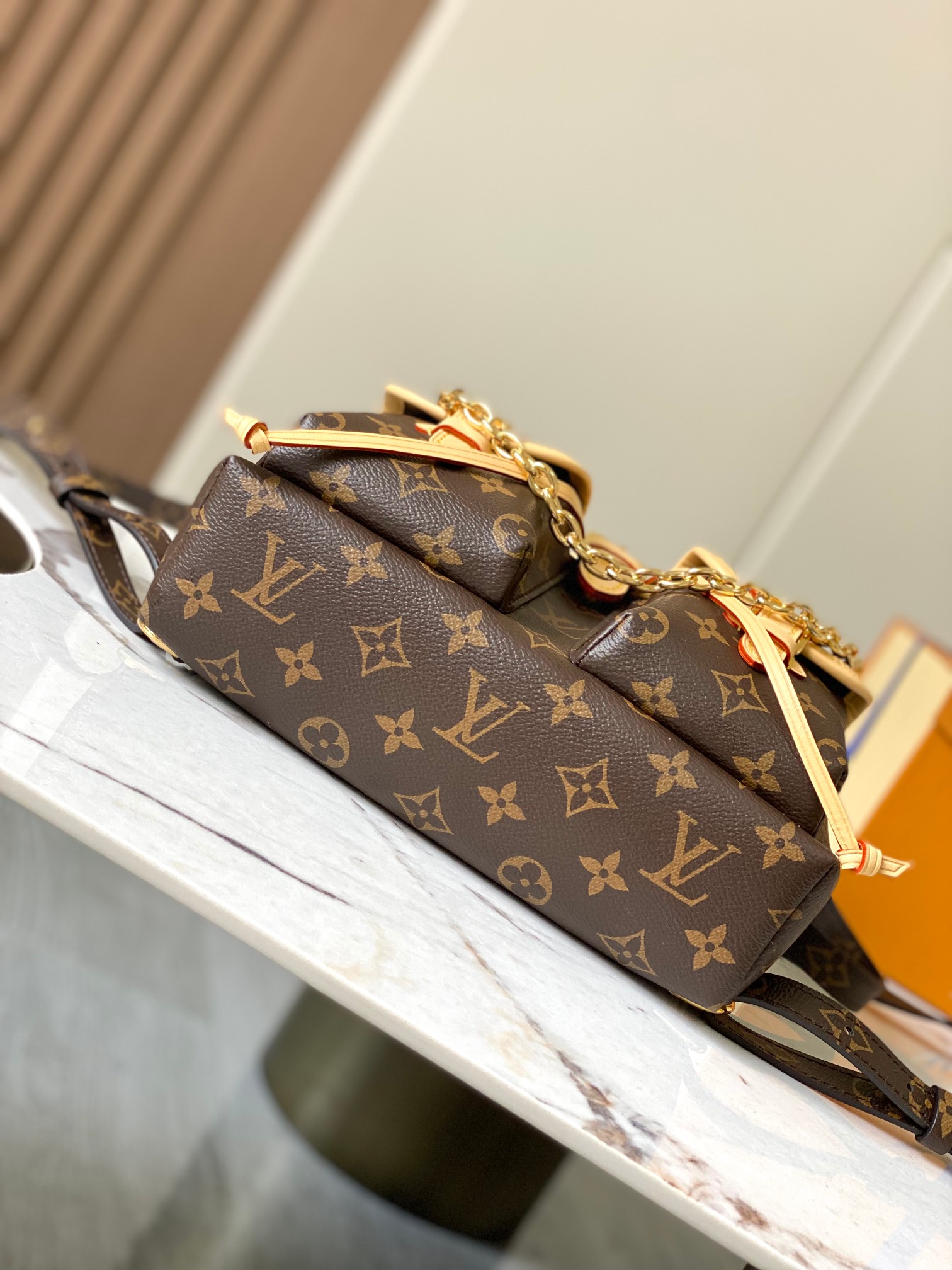 Louis Vuitton M46932 Excursion PM