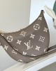 Louis Vuitton M46738 Loop Hobo