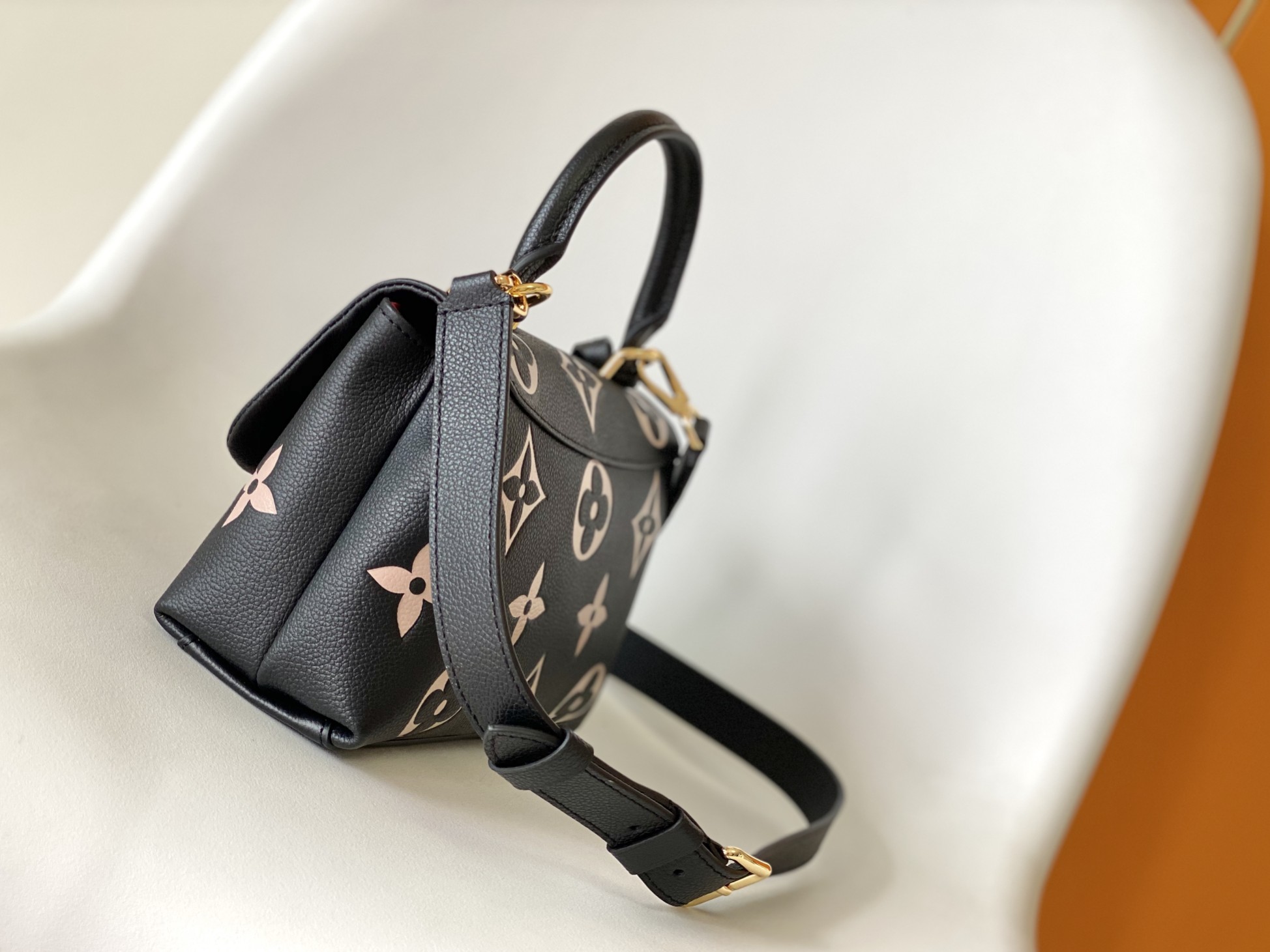 Louis Vuitton M45978 Madeleine BB (2)