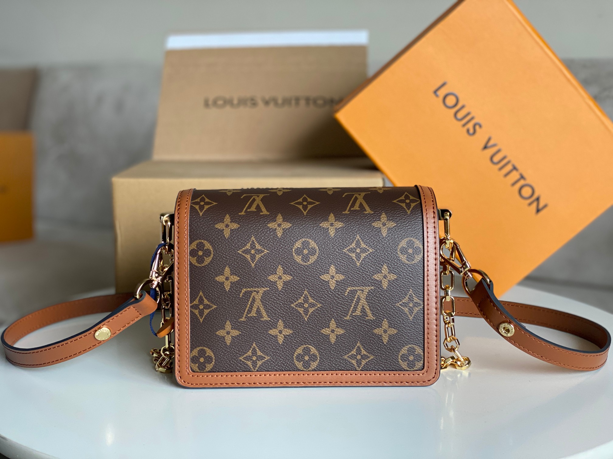 Louis Vuitton M82749 Micro Dauphine