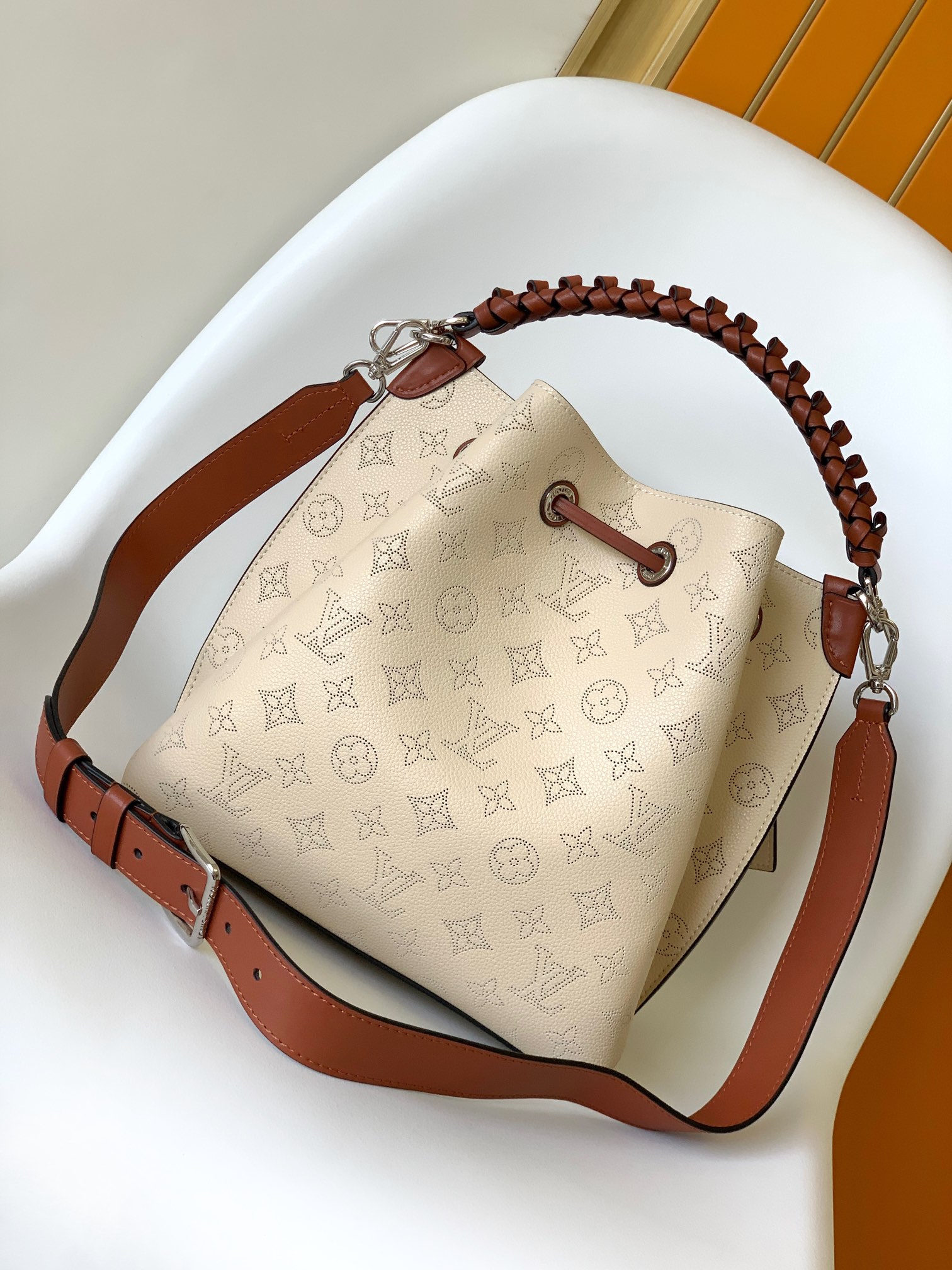 Louis Vuitton M55801 Muria