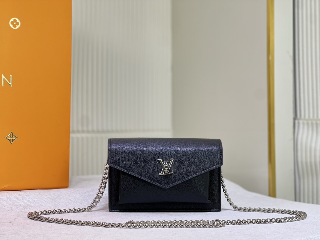 Louis Vuitton M63471 Mylockme Chain Pochette