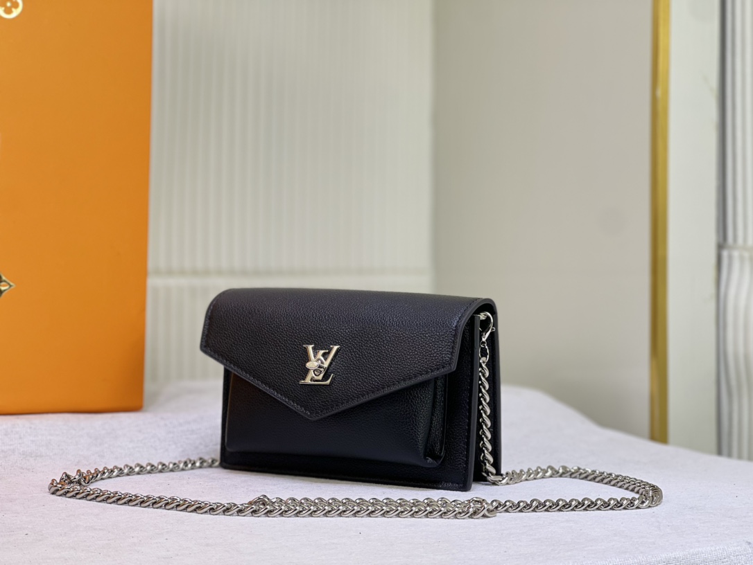 Louis Vuitton M63471 Mylockme Chain Pochette