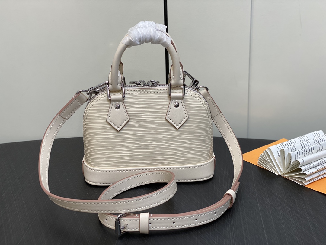 Louis Vuitton M82411 Nano Alma (2)