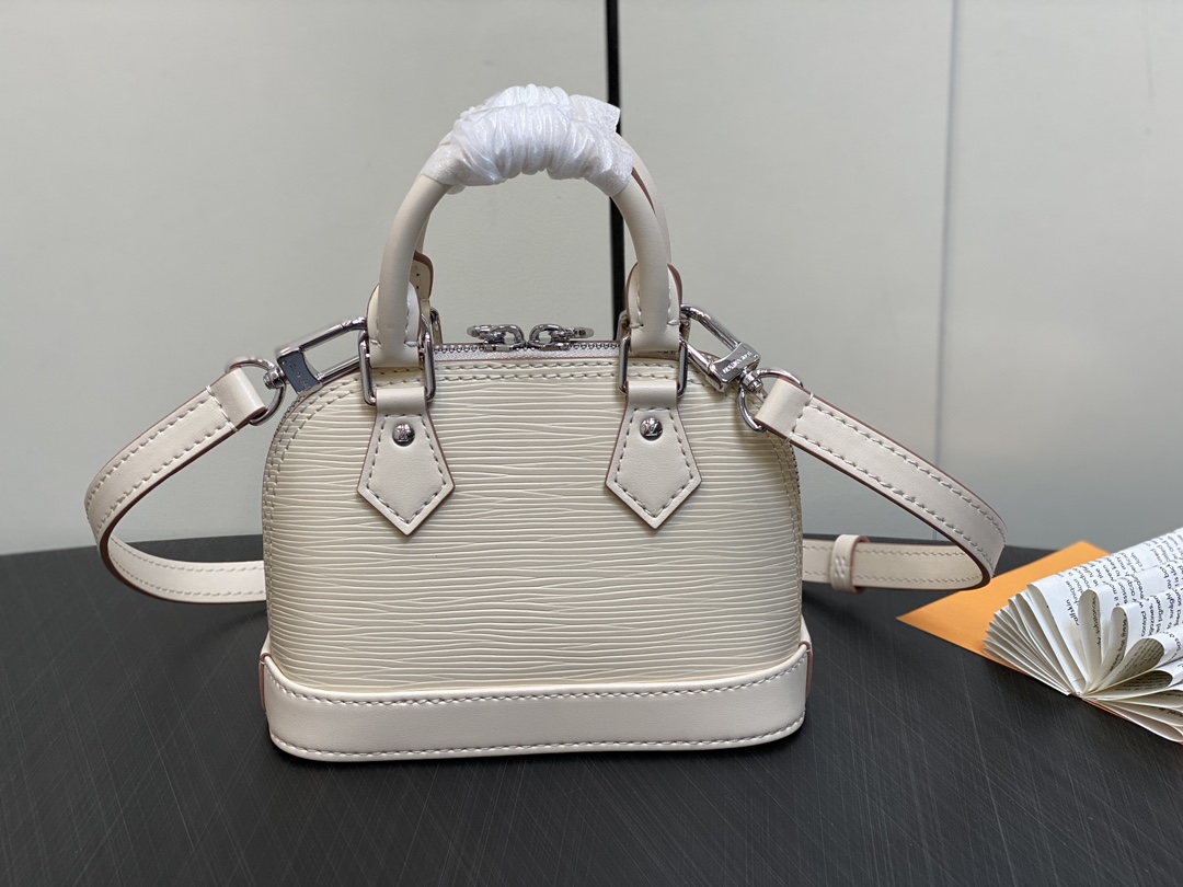 Louis Vuitton M82411 Nano Alma (2)