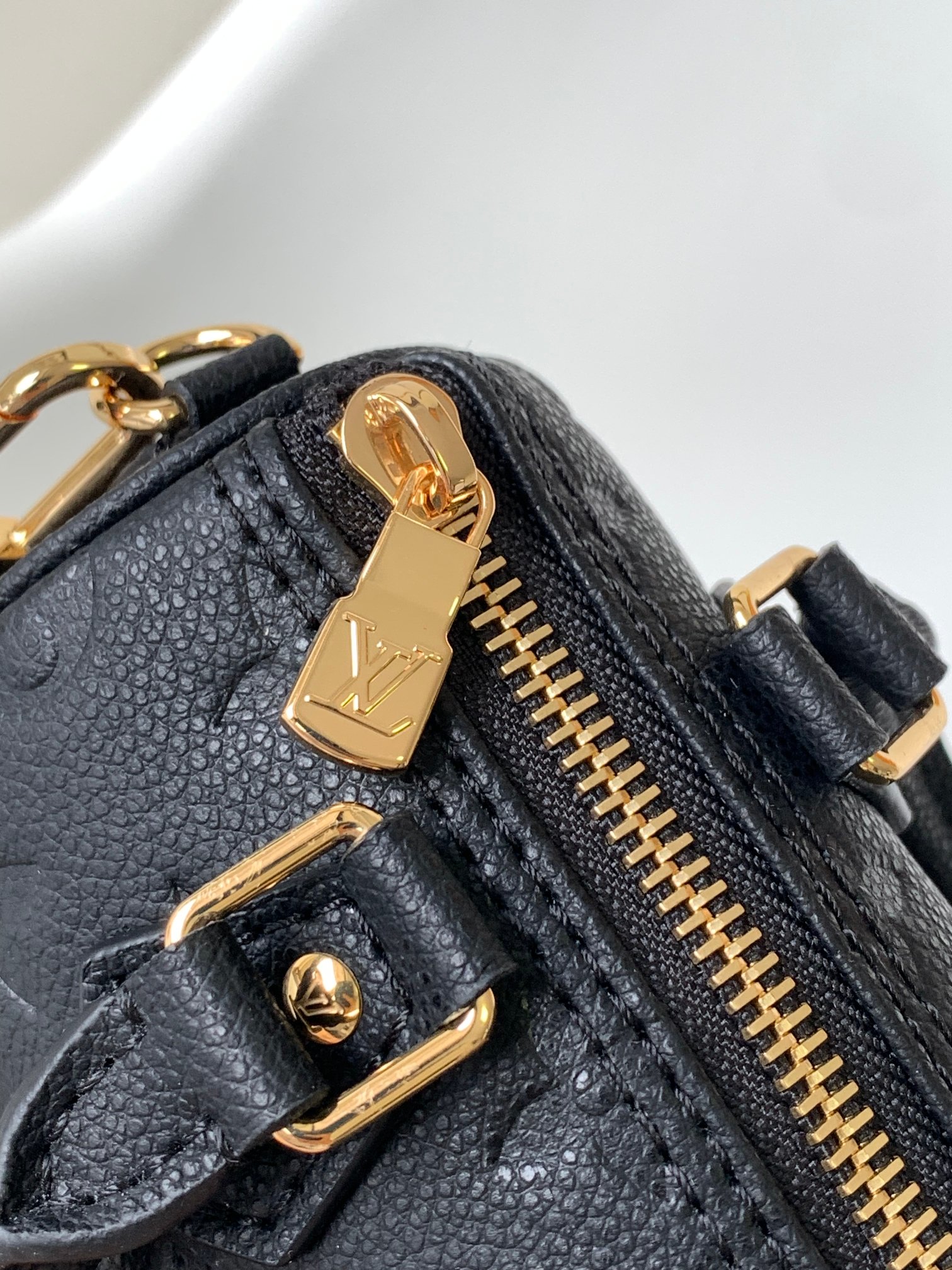 Louis Vuitton M82450 Nano Speedy (3)