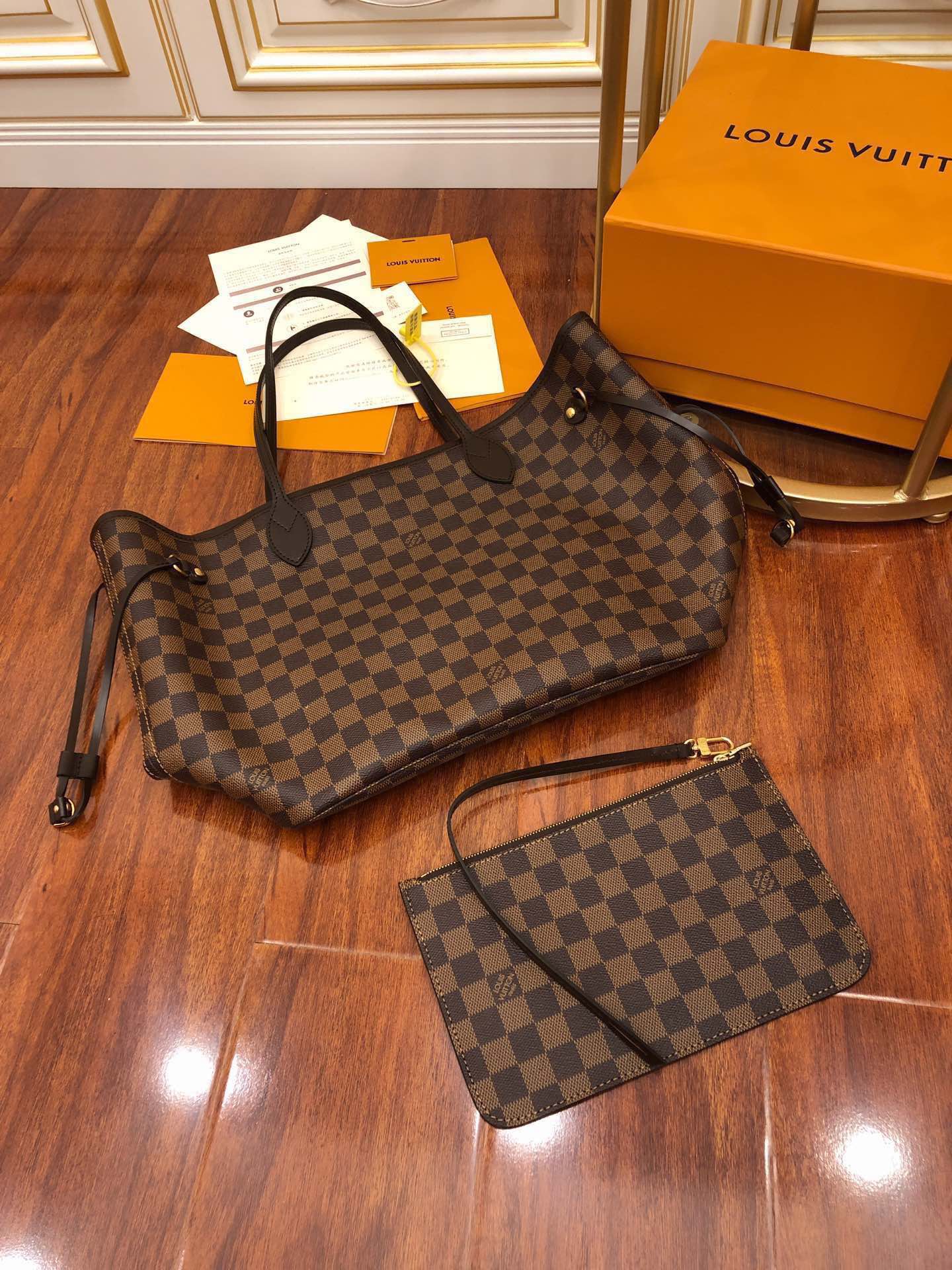 Louis Vuitton N41358 Neverfull MM (3)